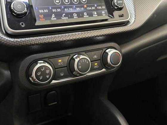 NISSAN KICKS 1.6 16V FLEXSTART SV 4P XTRONIC